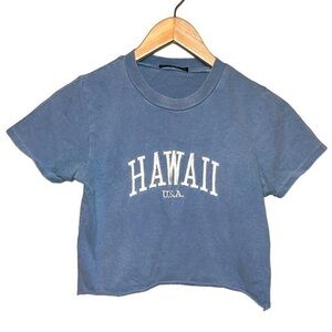 Brandy Melville Short Sleeve Crop Top Hawaii blue and white size small
